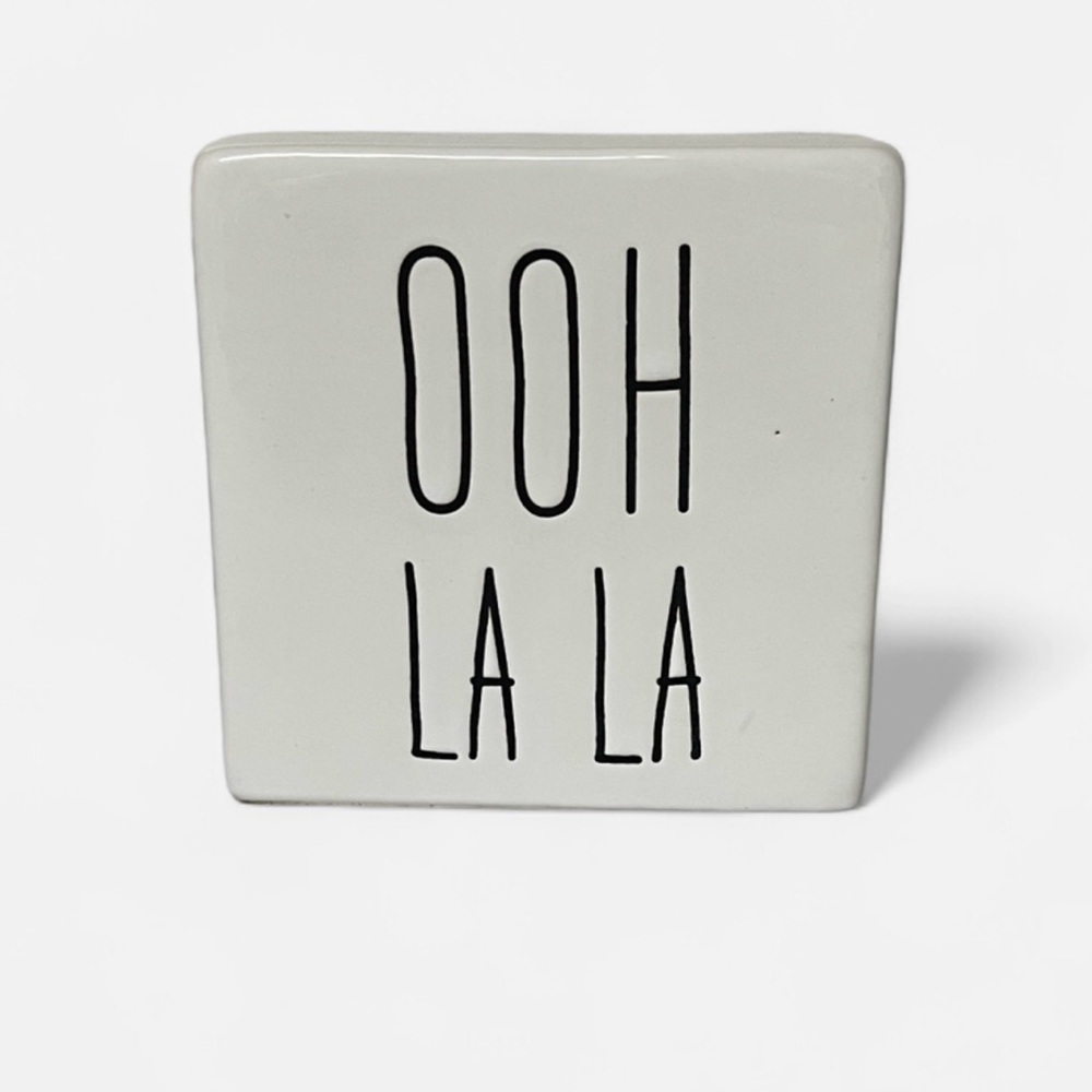“Ooh La La” White Ceramic Decor